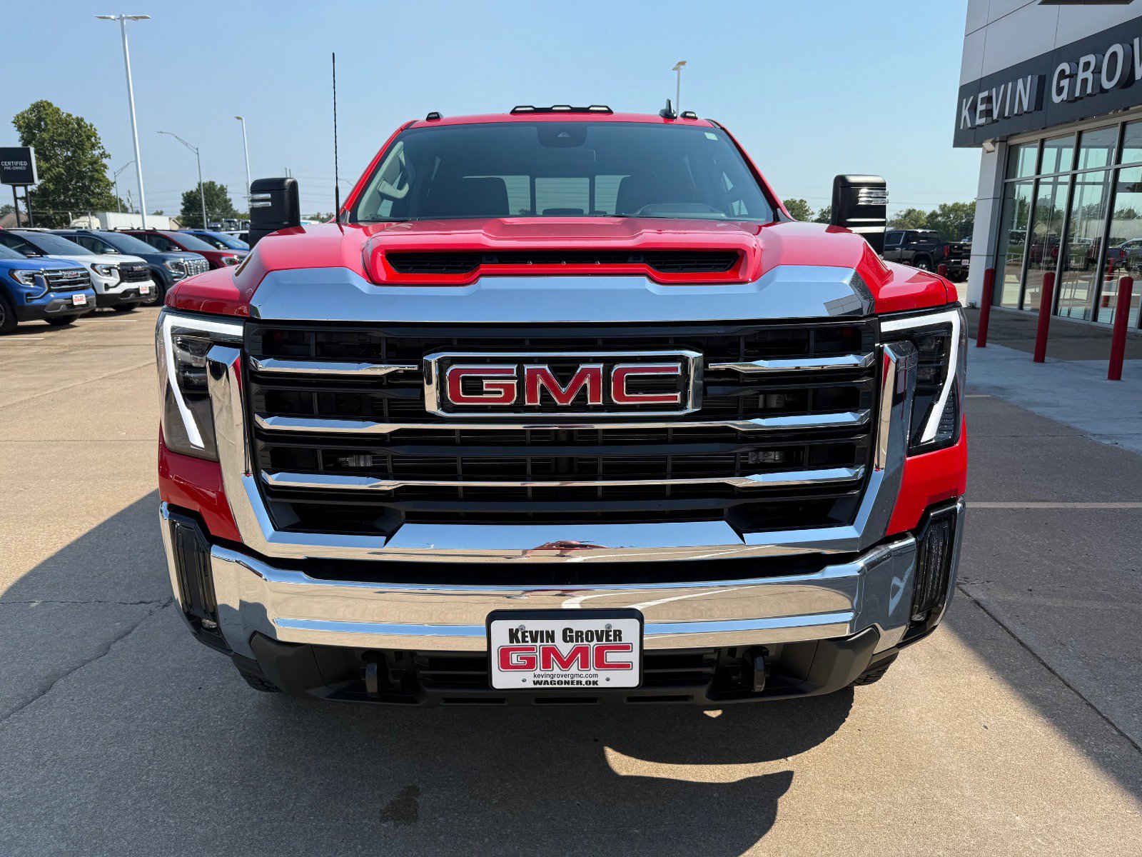 2025 Gmc Sierra 2500 HD SLE photo 2