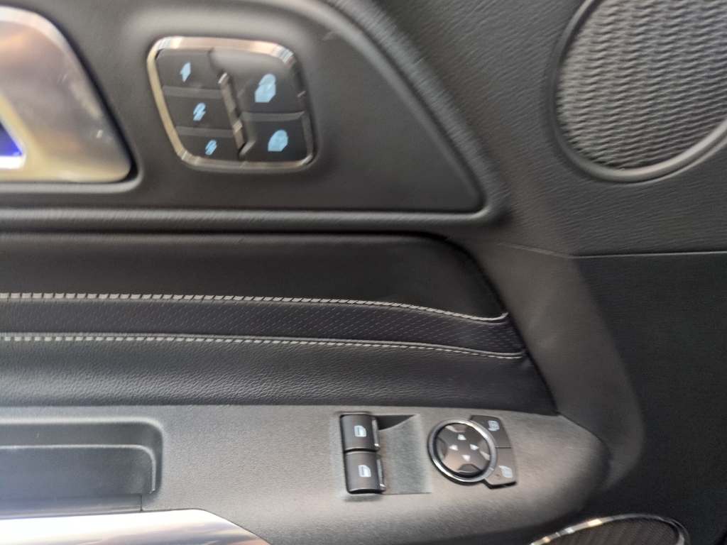 2020 Ford Mustang GT Premium photo 14