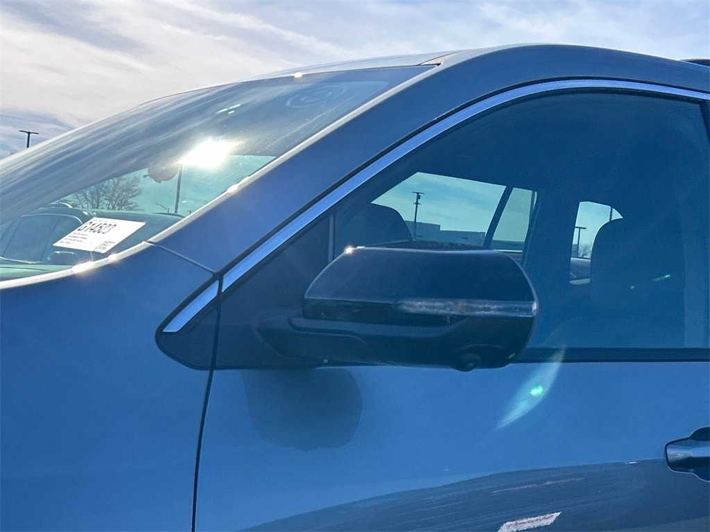 2026 GMC ACADIA - Image 11