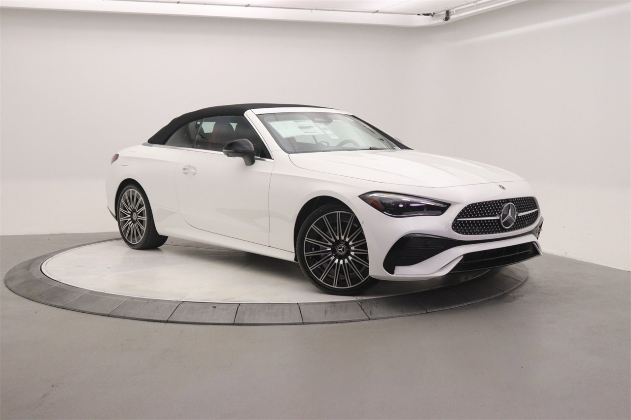 2026 Mercedes-Benz CLE CLE 300's photo