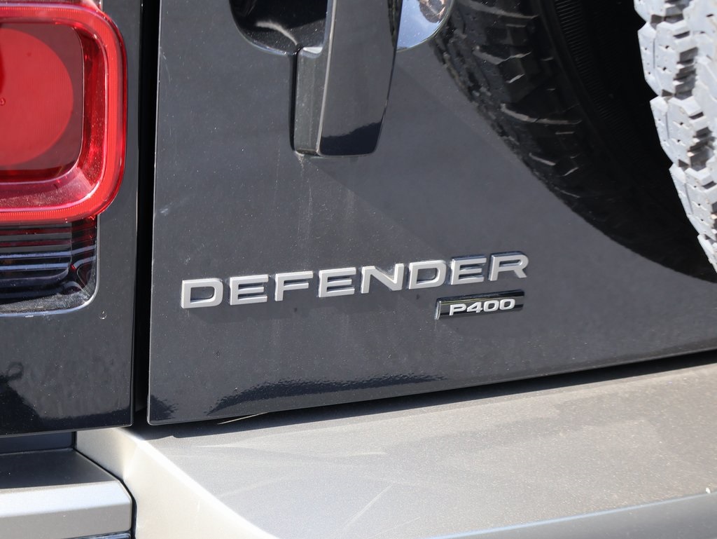2022 Land Rover Defender 90 X-Dynamic S photo 16