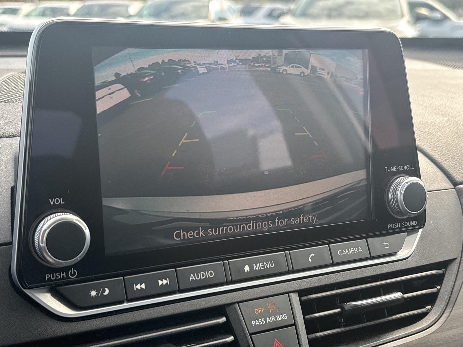 2023 Nissan Altima 2.5 SV photo 24