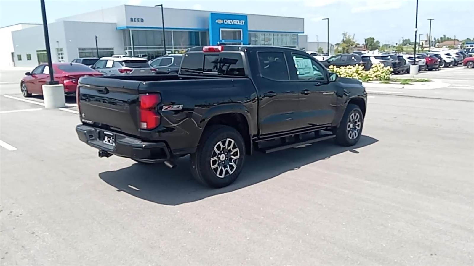 2026 Chevrolet Colorado Z71 photo 8