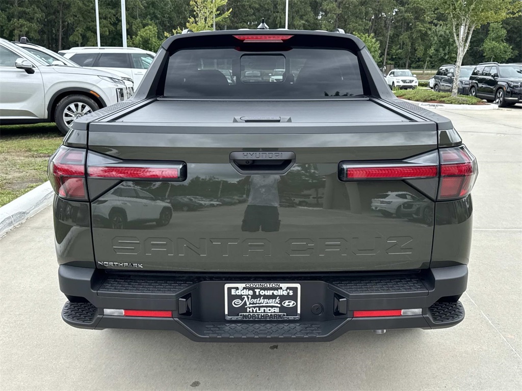 2025 Hyundai Santa Cruz SEL Activity photo 3