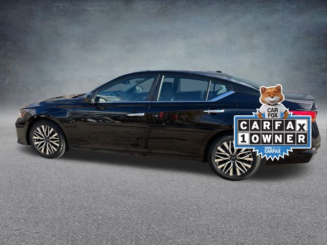 2023 Nissan Altima 2.5 SV photo 2