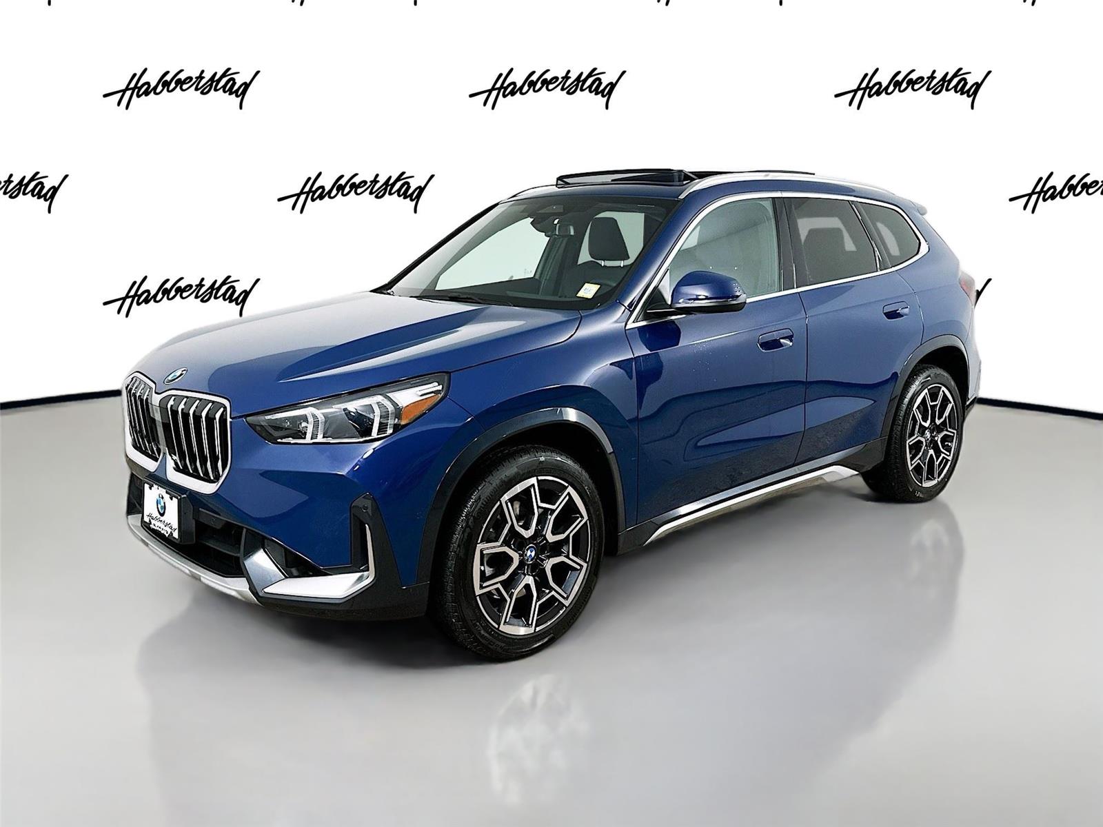 2026 BMW X1 28i's photo