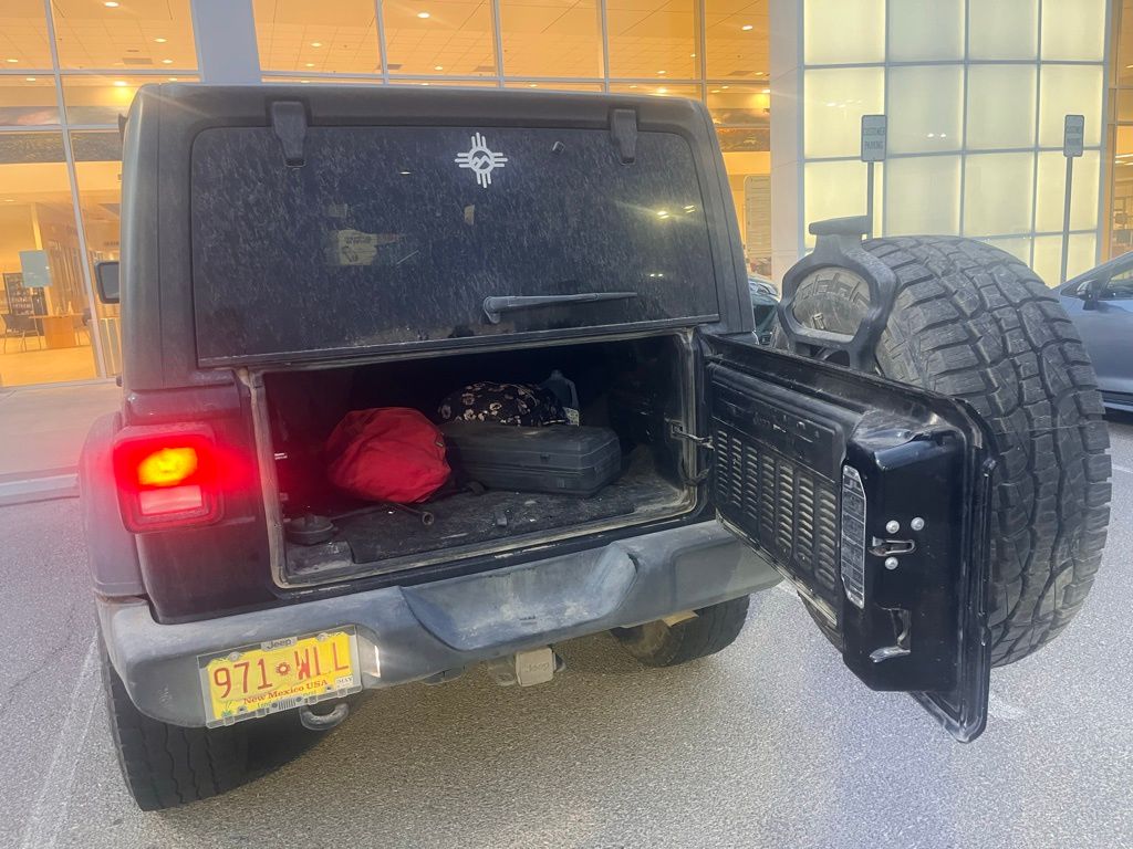 2019 Jeep Wrangler Unlimited Sport S photo 11