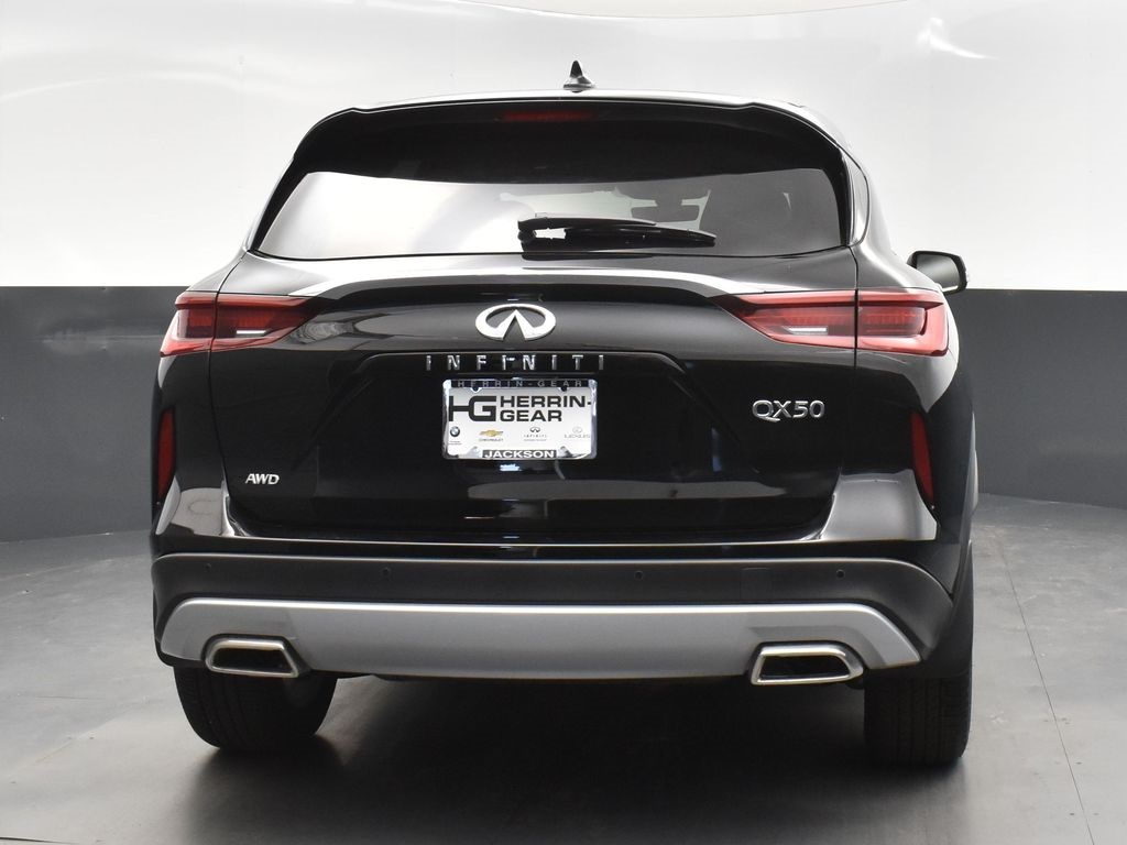2025 Infiniti QX50 PURE AWD photo 6