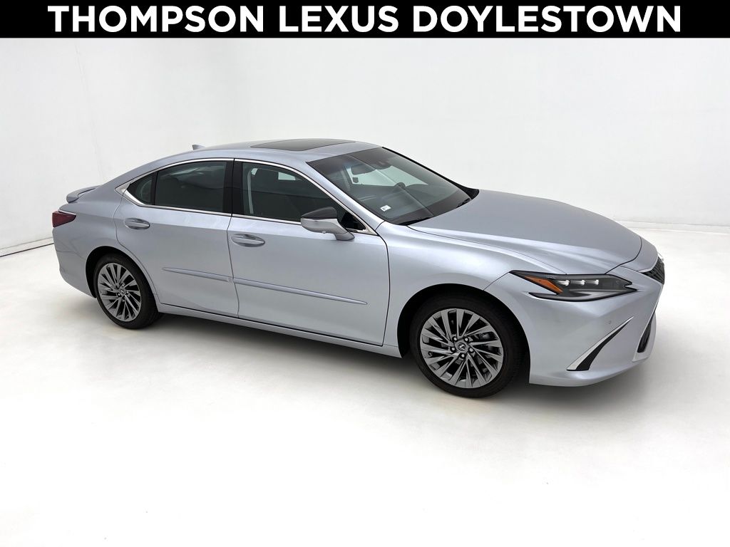 2024 Lexus ES Hybrid 300h Ultra Luxury