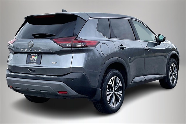 2023 Nissan Rogue SV photo 3