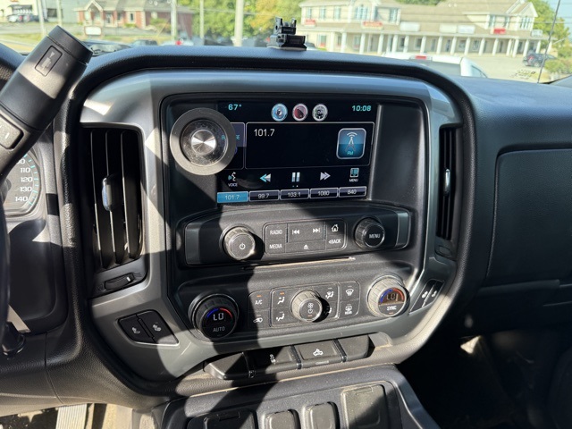 2015 Chevrolet Silverado 1500 LT photo 19