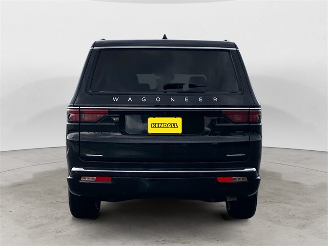 2023 Jeep Wagoneer L Series III photo 4