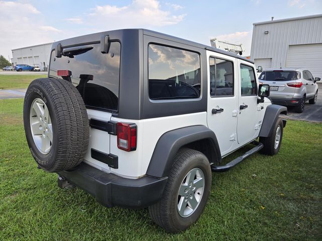 2017 Jeep Wrangler Unlimited Sport photo 5
