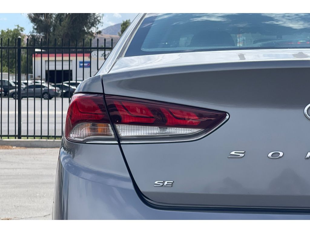 2018 Hyundai Sonata SE photo 38
