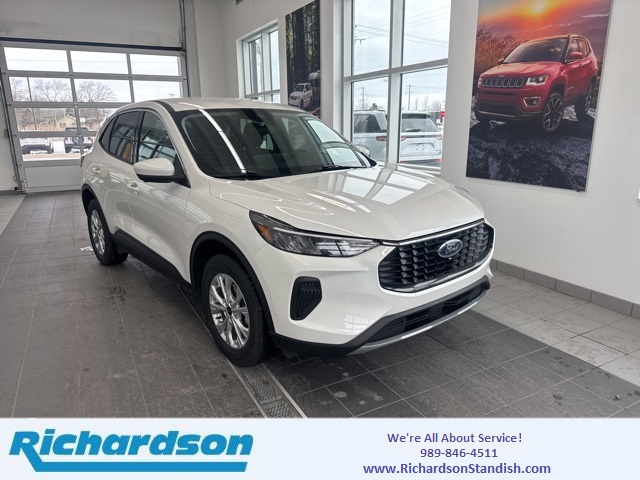 2023 Ford Escape Active's photo