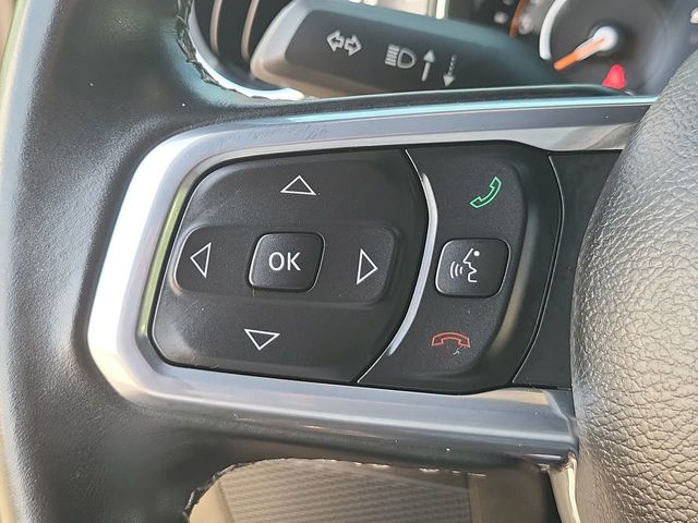 2022 Jeep Wrangler Unlimited Sahara photo 23