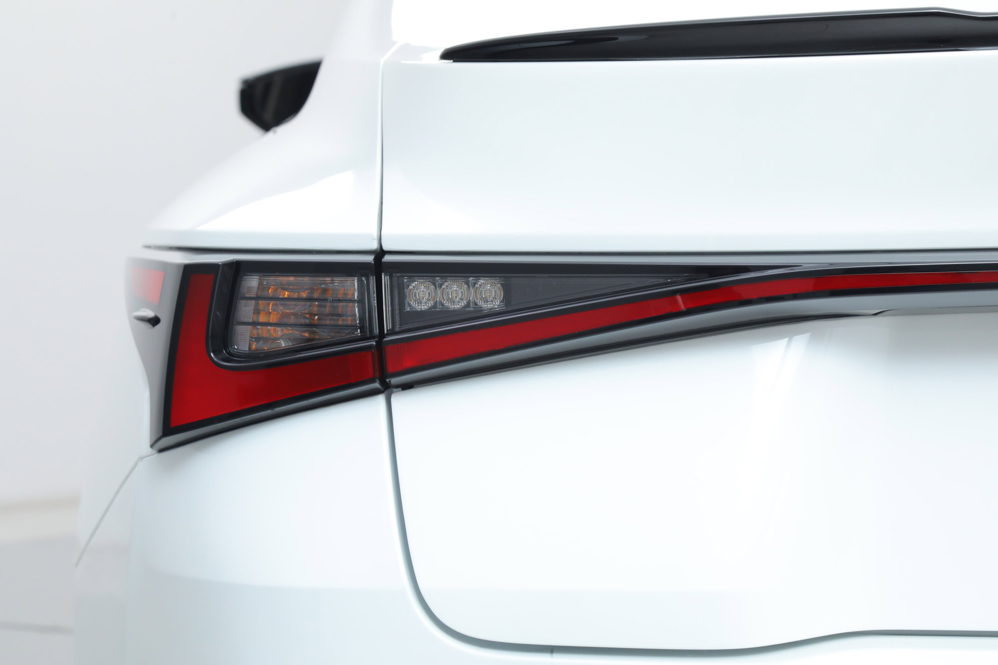 2024 Lexus IS 500 F SPORT Performance photo 13