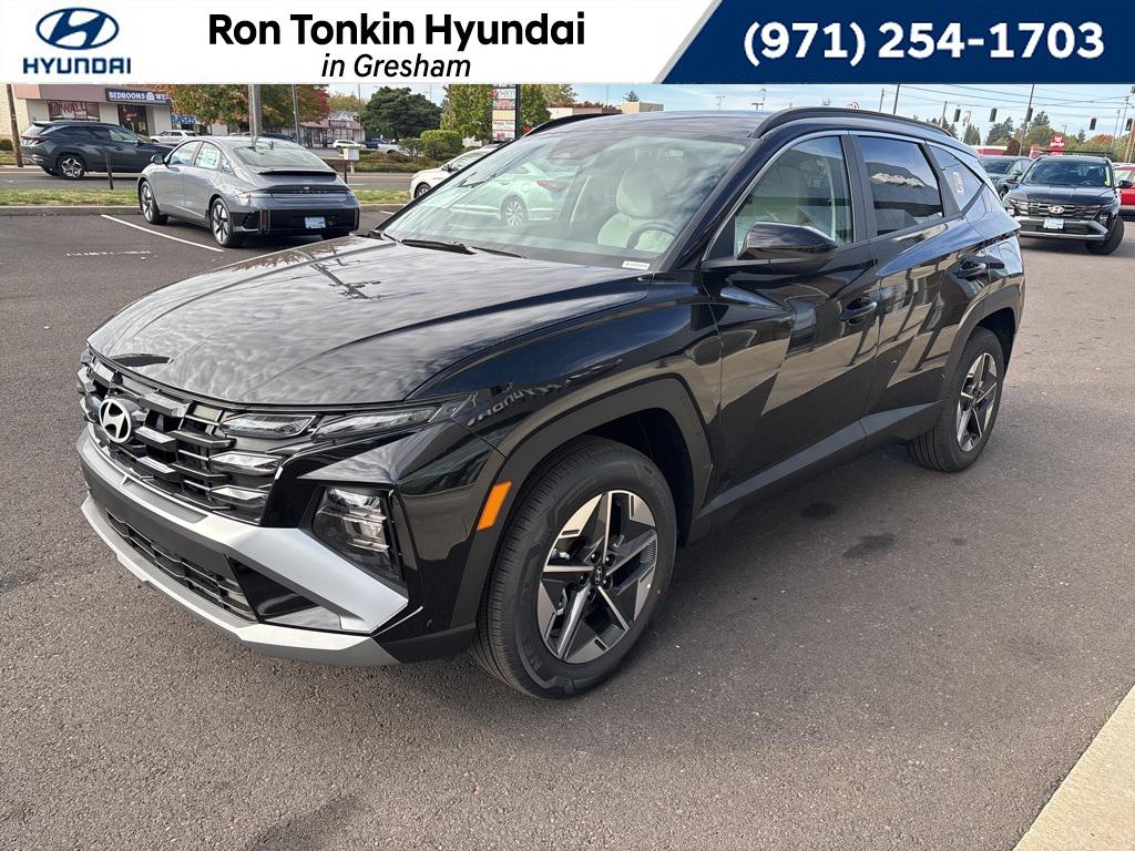 2026 Hyundai Tucson Blue SE's photo