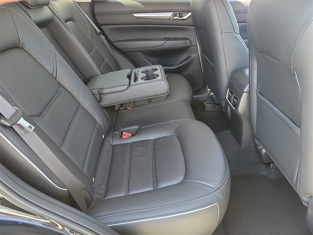 2025 Mazda CX-5 2.5 S Preferred photo 15