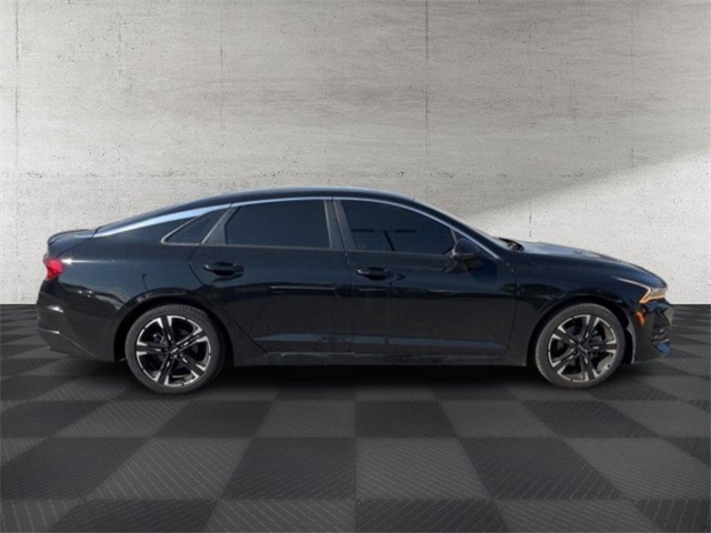 2023 Kia K5 GT-Line photo 5
