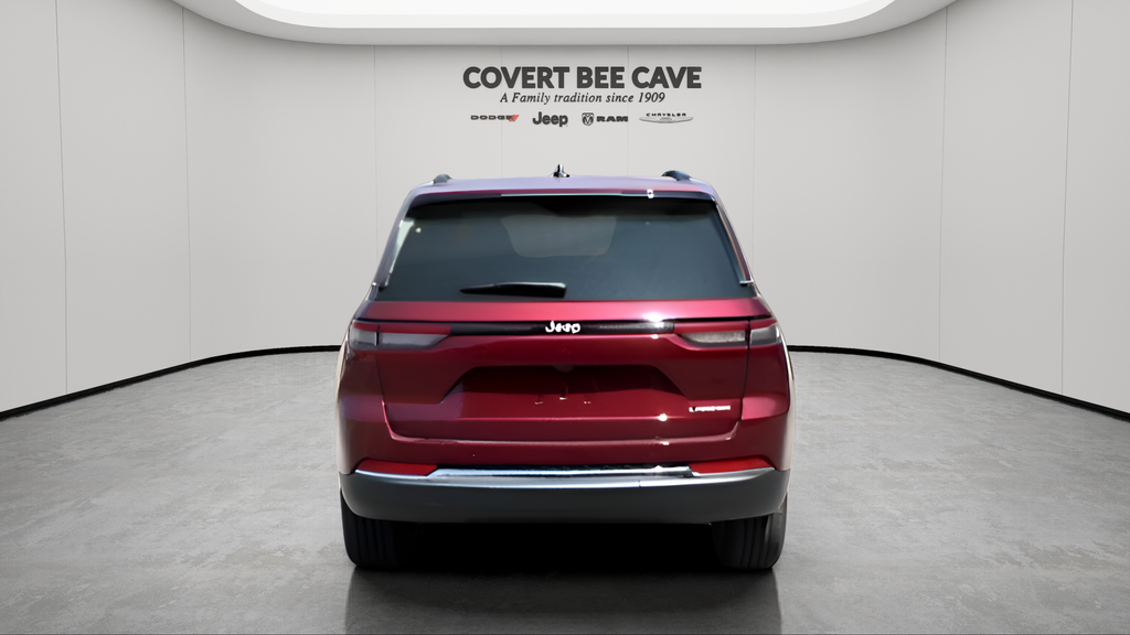 2025 Jeep Grand Cherokee Laredo X photo 3