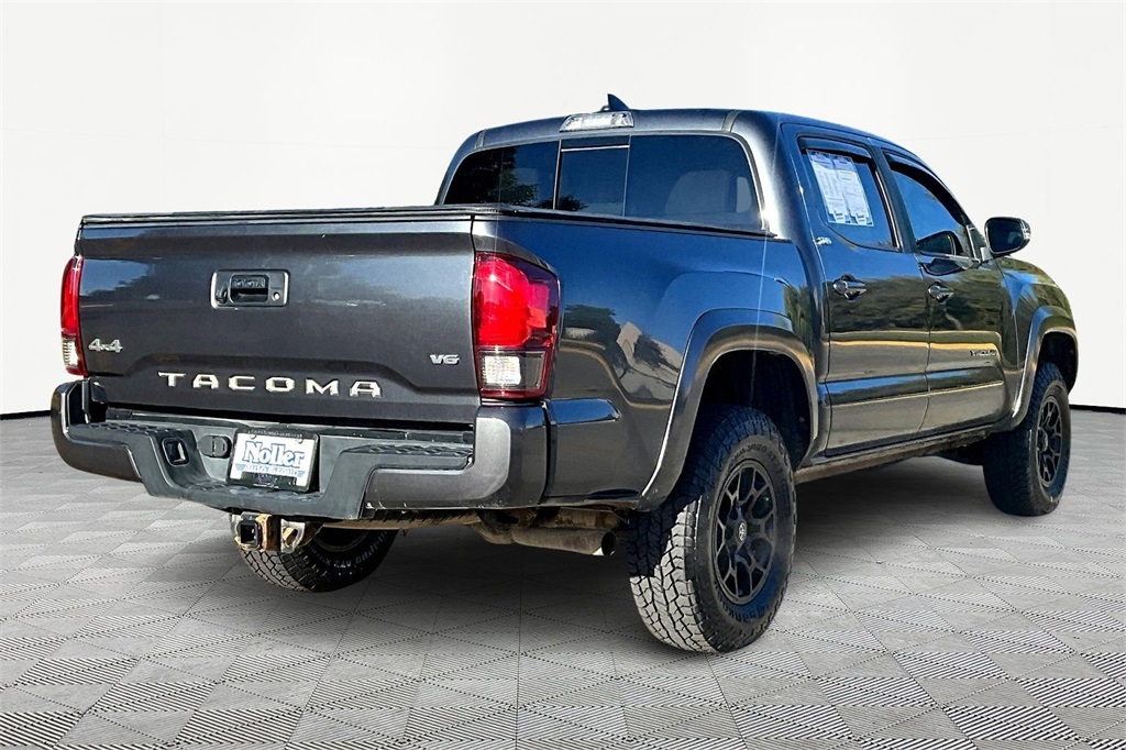 Used 2022 Toyota Tacoma SR5 with VIN 3TMCZ5AN8NM504603 for sale in Kansas City