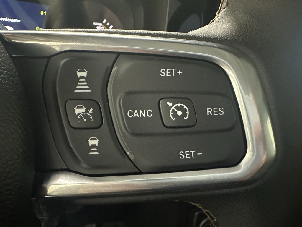 2024 Jeep Wrangler Sahara 4xe photo 23