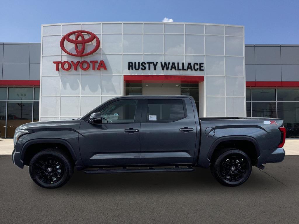 2026 Toyota Tundra SR5's photo
