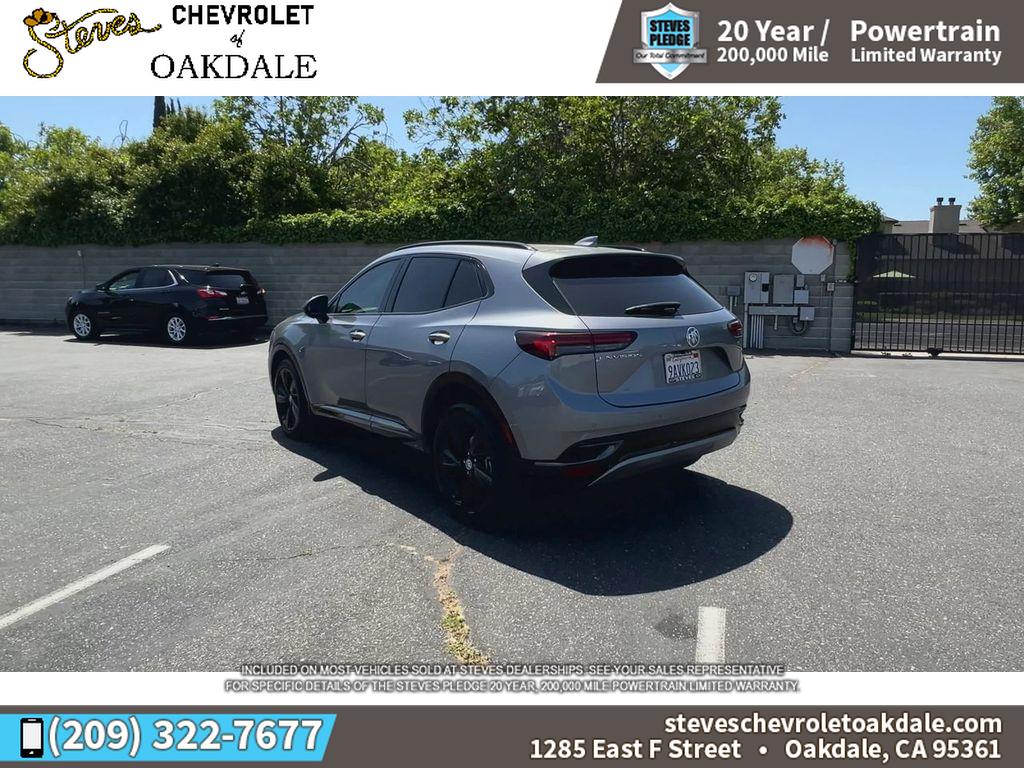 2022 Buick Envision Essence photo 9
