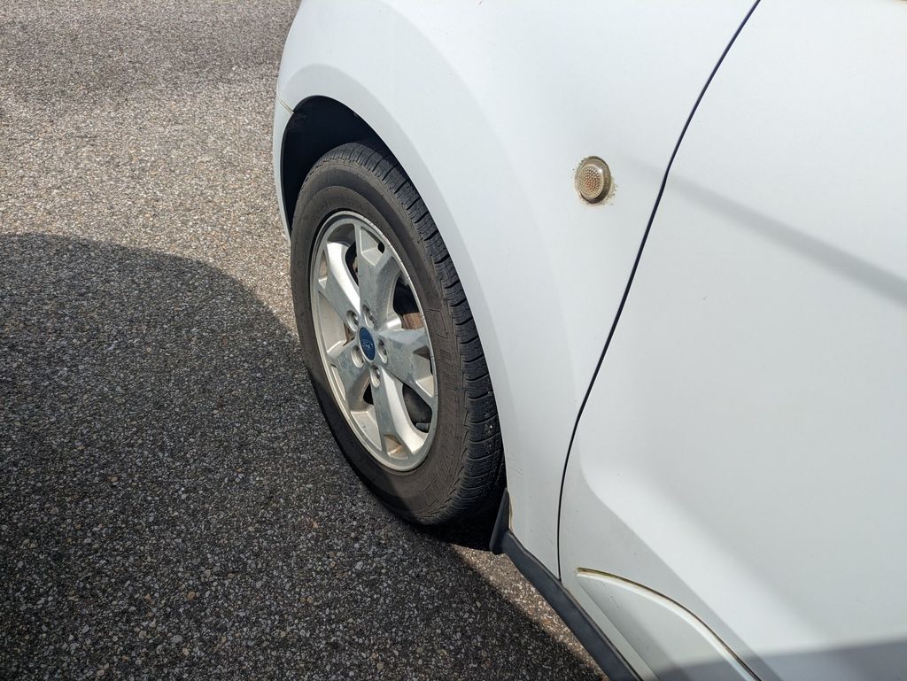 2015 Ford Transit Connect XLT photo 5