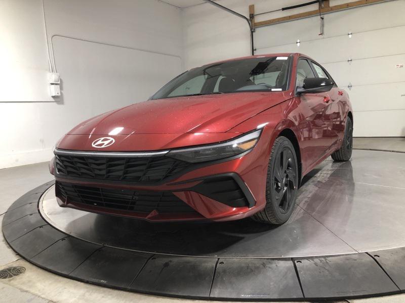 2026 Hyundai Elantra SEL Sport photo 3