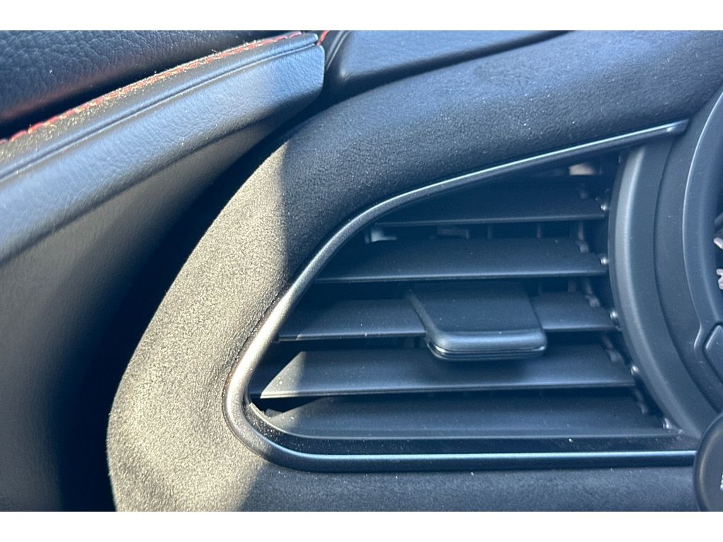 2024 Mazda CX-30 2.5 Carbon Turbo photo 23