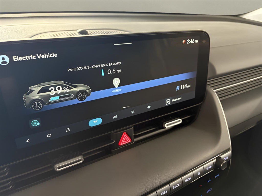 2025 Hyundai Ioniq 5 SEL photo 18