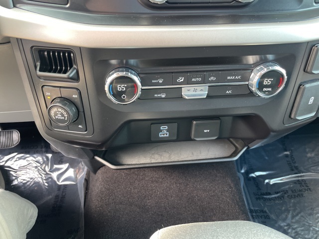 2021 Ford F-150 XLT photo 18