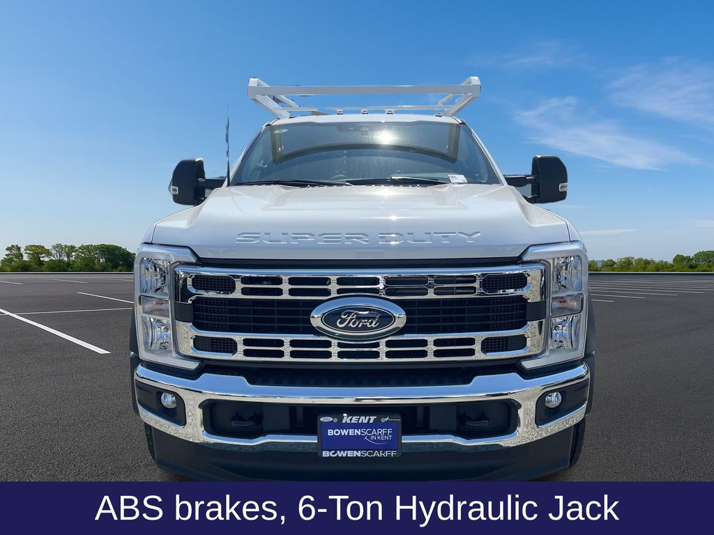 2024 Ford F-450 XL photo 2