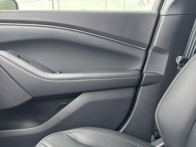 2025 Ford Mustang Mach-E Select photo 37
