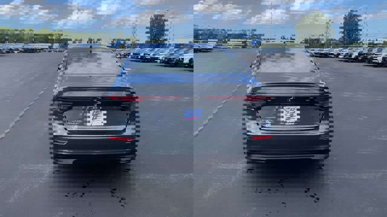 2023 Honda Accord 1.5T LX photo 7