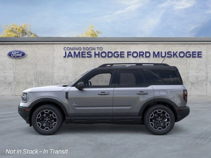 2025 Ford Bronco Sport Outer Banks photo 2