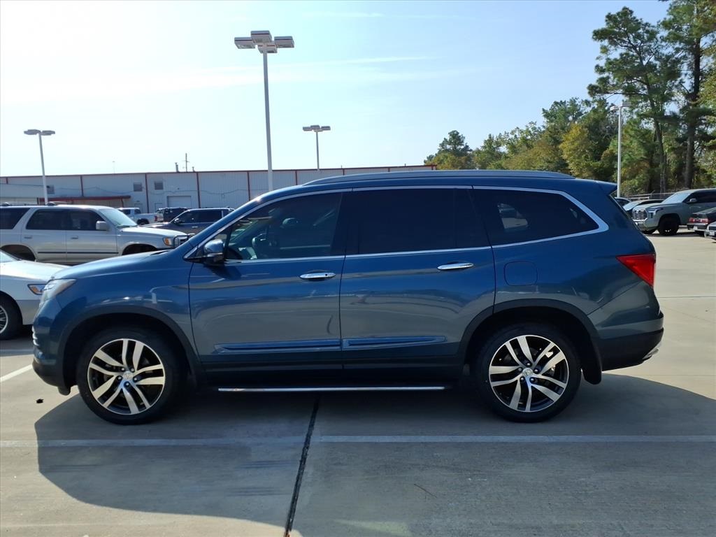 2016 Honda Pilot Touring photo 4