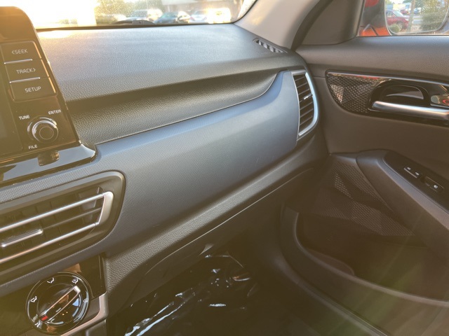 2021 Kia Seltos S photo 26