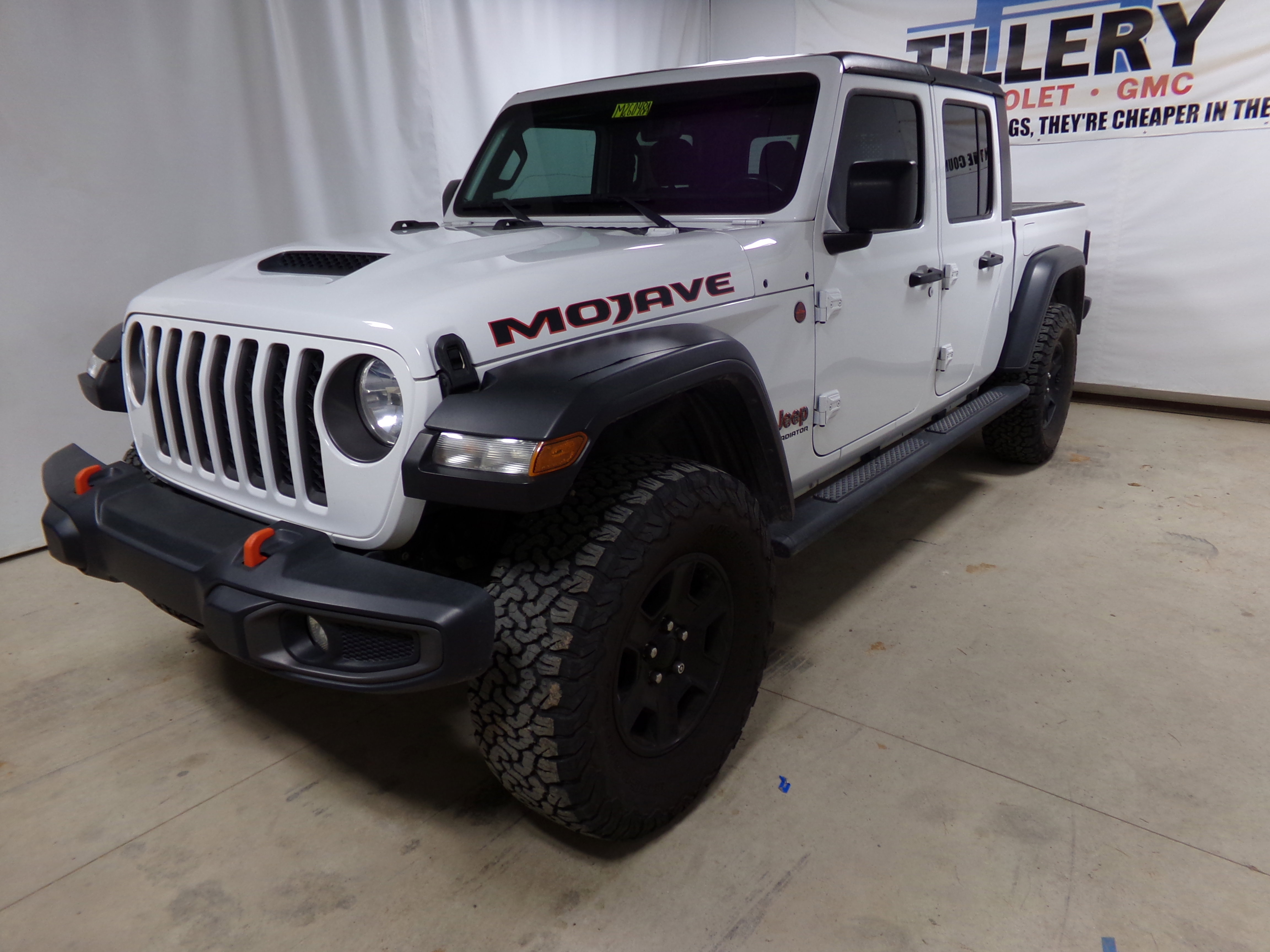 2021 Jeep Gladiator Mojave photo 3