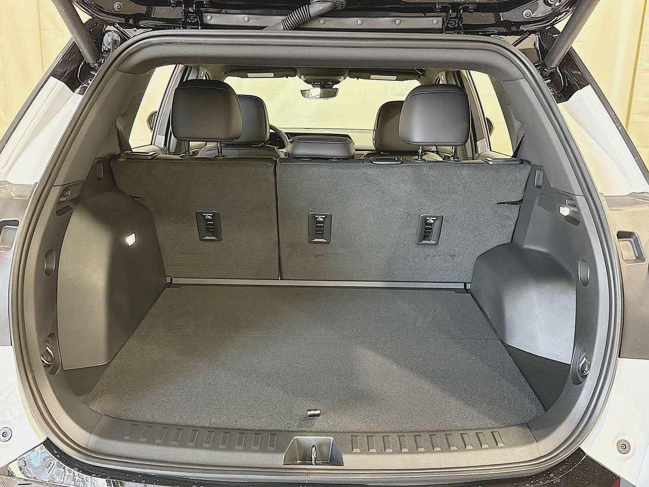 2026 Gmc Terrain AT4 photo 21