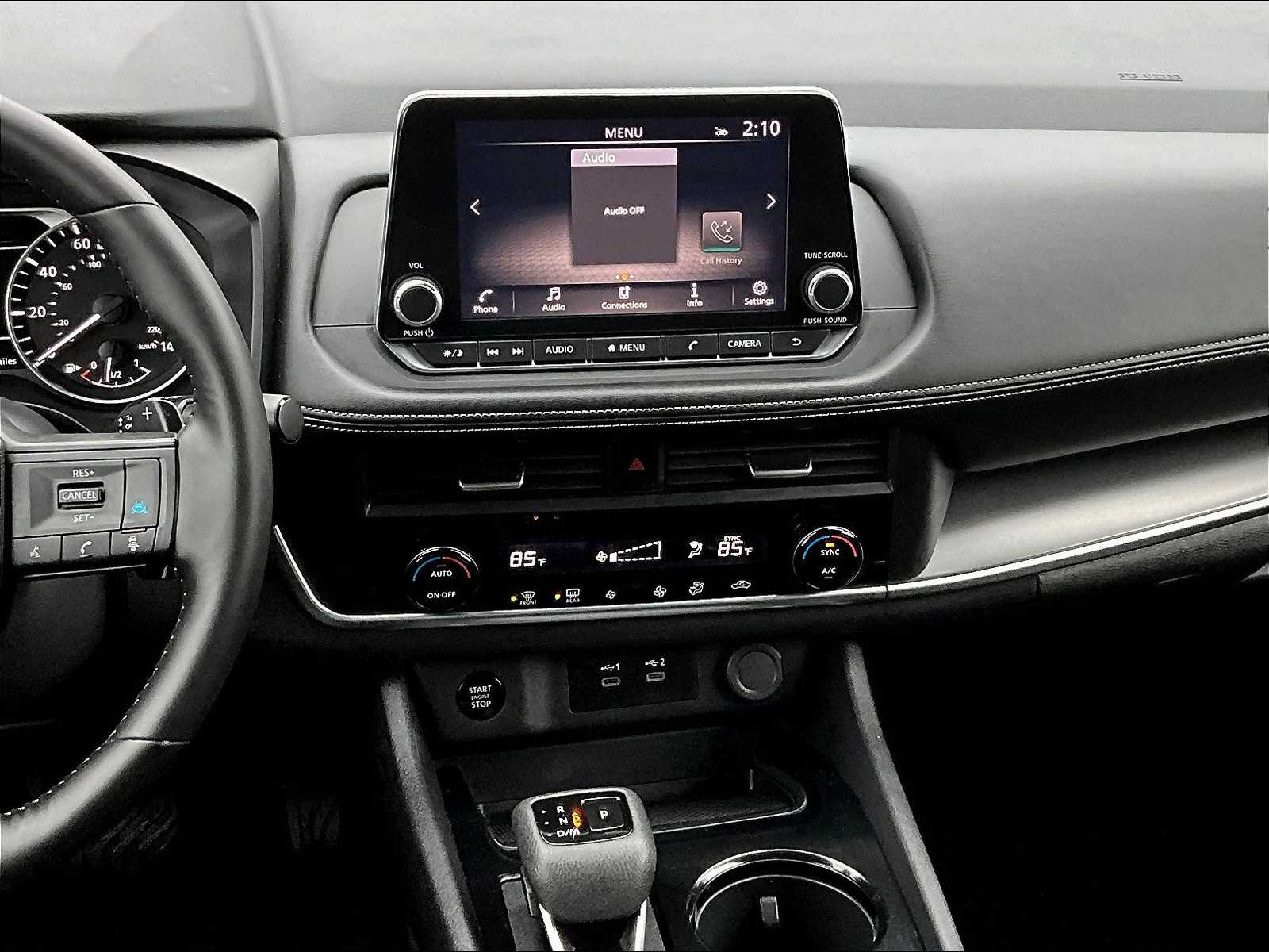2025 Nissan Rogue SV photo 18