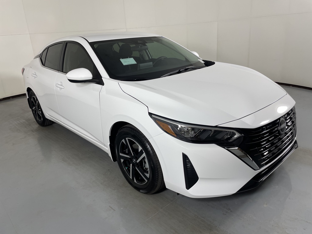 2025 Nissan Sentra SV photo 2