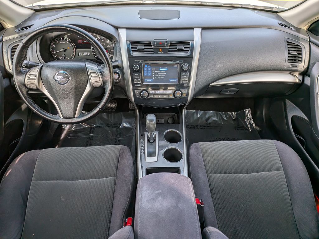 2013 Nissan Altima 2.5 SV photo 24
