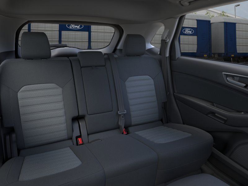 2024 Ford Edge SE photo 29