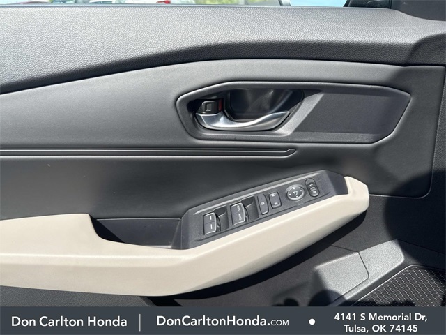 2025 Honda Accord 1.5T SE photo 8
