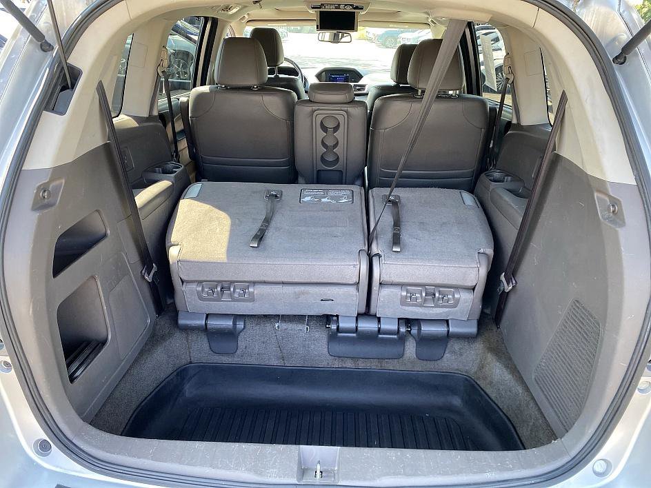 2014 Honda Odyssey EX-L photo 19