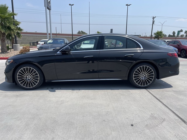 2025 Mercedes Benz E 350 photo 4