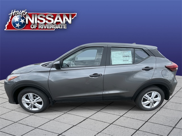 2025 Nissan Kicks Play S photo 3